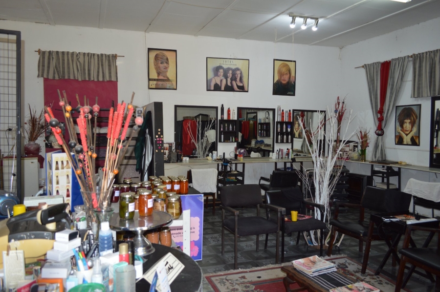8 Bedroom Property for Sale in Wilkoppies North West